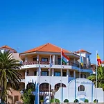 South Tenerife Apartmanhotel 4*