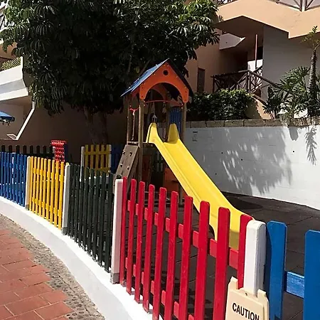 Ξενοδοχείο με διαμερίσματα South Tenerife 4*