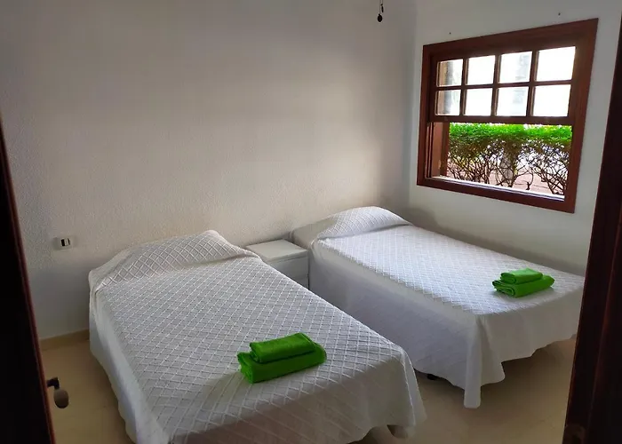 South Tenerife Apartahotel 4*